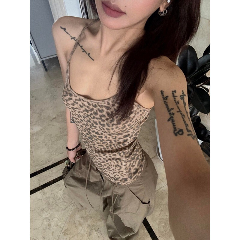 Leopard Print Pure Desire Style Hot Girl Outerwear, Slim Fit Top for Summer, Sleeveless Inner Wear, Fashionable Camisole for Women Leopard Print Pure Desire Style Hot Girl Outerwear, Slim Fit Top for Summer, Sleeveless Inner Wear, Fashionable Camisole for Women