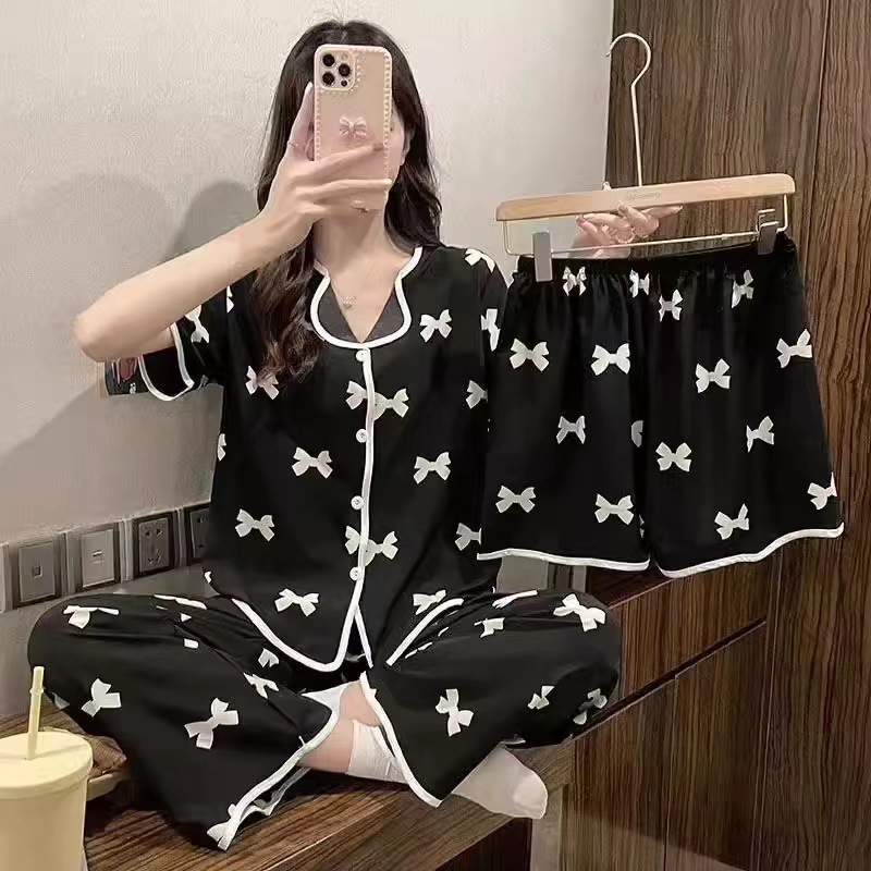 Explosión de tres piezas Cardigan pijama de mujer de verano de mangas cortas pantalones largos delgados se pueden usar dibujos animados dulce conjunto de ropa para el hogar