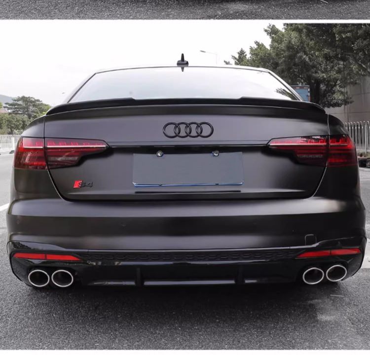 Suitable for Audi A4L, black car emblem, four-ring 45 four-wheel drive emblem, 40 TFSI rear emblem, engine displacement emblem, letter decorative sticker