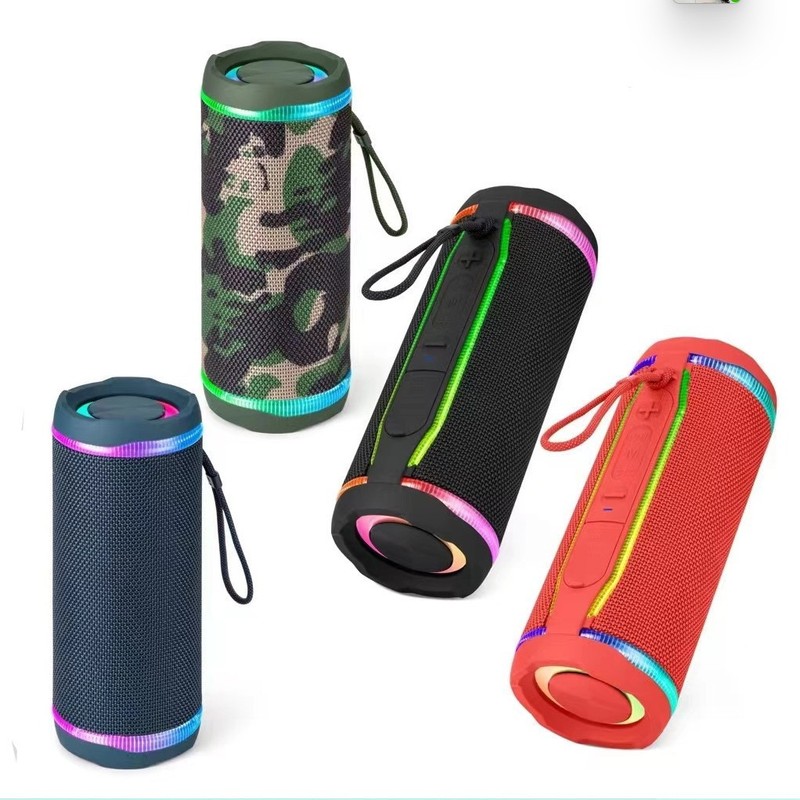 雷登M8源工厂新款跨境防水蓝牙音响迷你插卡露营适用礼品批发专供|undefined