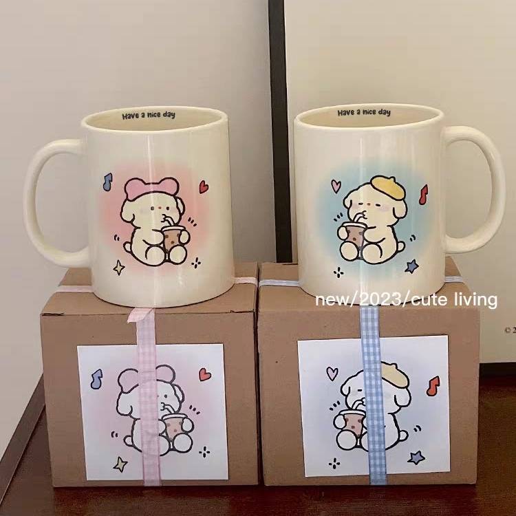 [Yellow Hat+Pink Hat] Drink milk tea