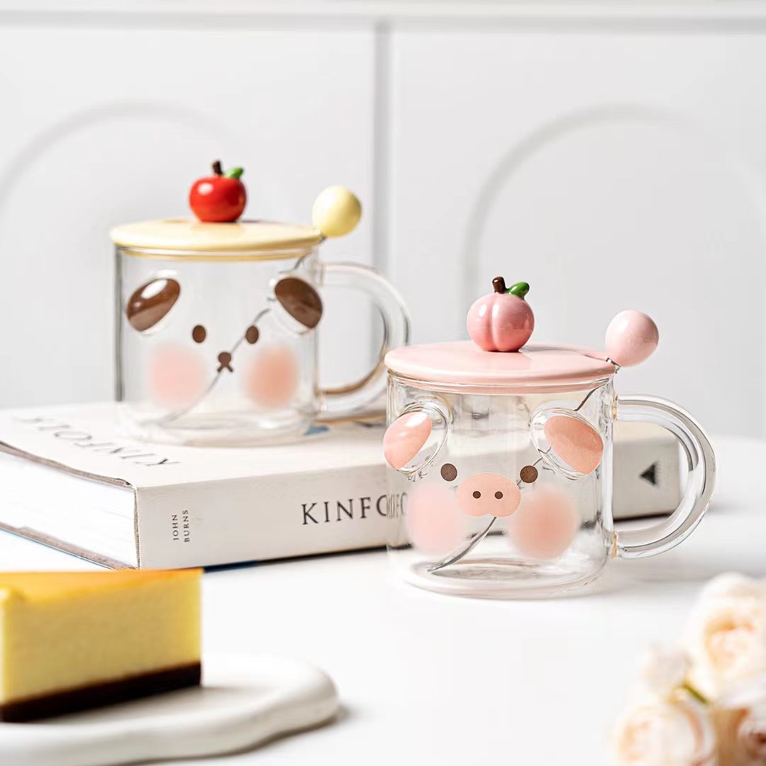 Personalidad creativa de dibujos animados Corazón de melocotón cerdo Cereza cachorro taza de vidrio en relieve taza de agua de desayuno de aspecto alto