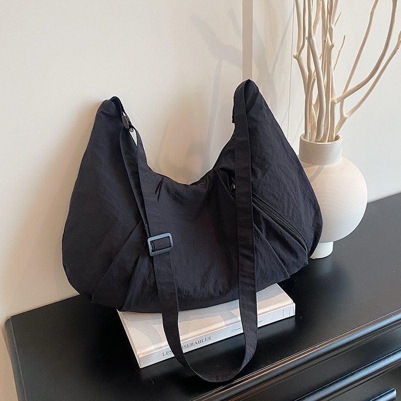 Women's Shoulder Bag, Large Capacity Underarm Bag, 2025 Trendy New Style, Large Capacity Yoga Bag, Fitness Commuting Crossbody Bag