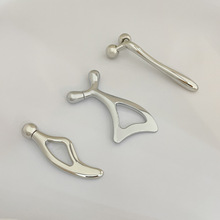 金属眼霜按摩棒脸部美容棒美妆工具眼霜棒面部滚轮式T型美容工具