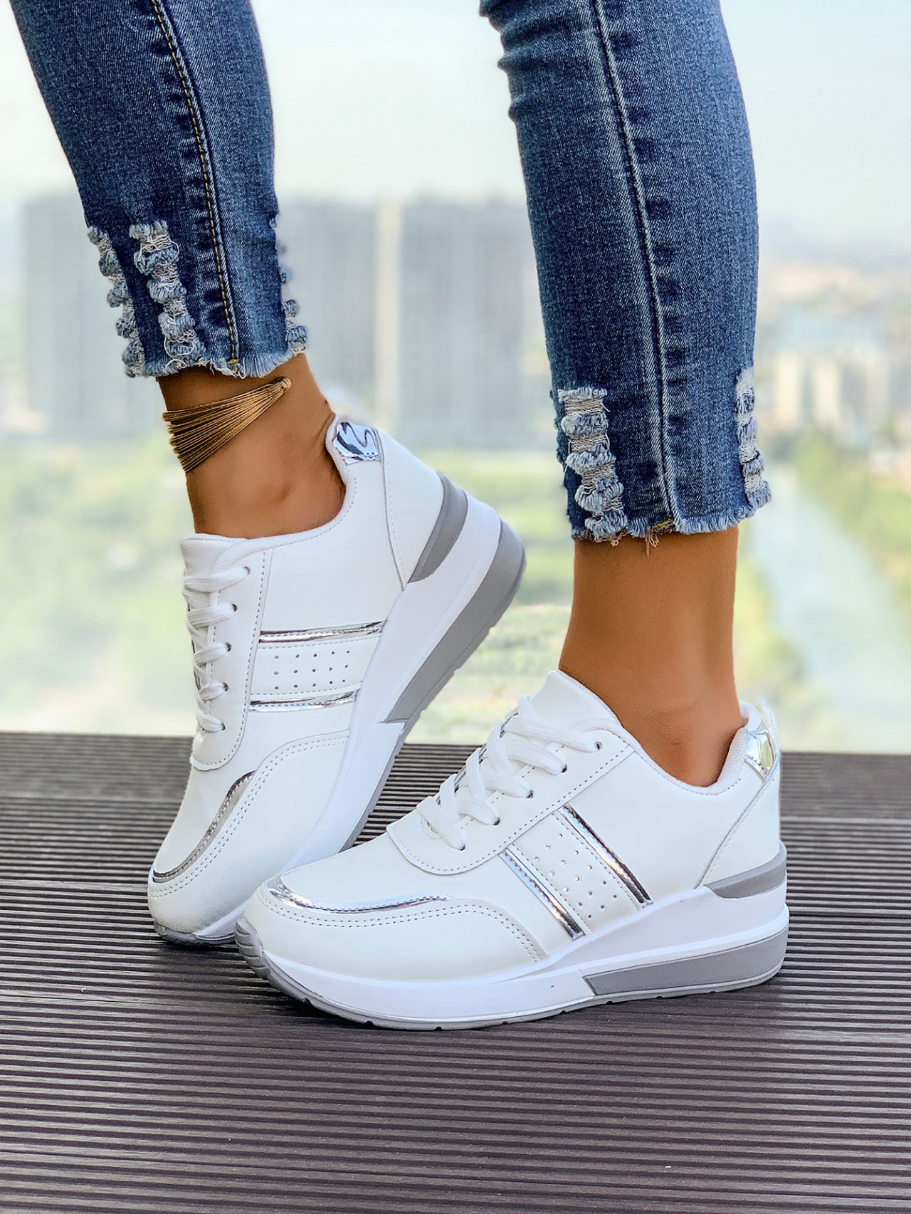 Damenschuhe 2024 Herbst neue Damen Sport Freizeitschuhe neue Mode Keilabsatz dicke Unterseite große Größe Freizeitschuhe_voghion.com