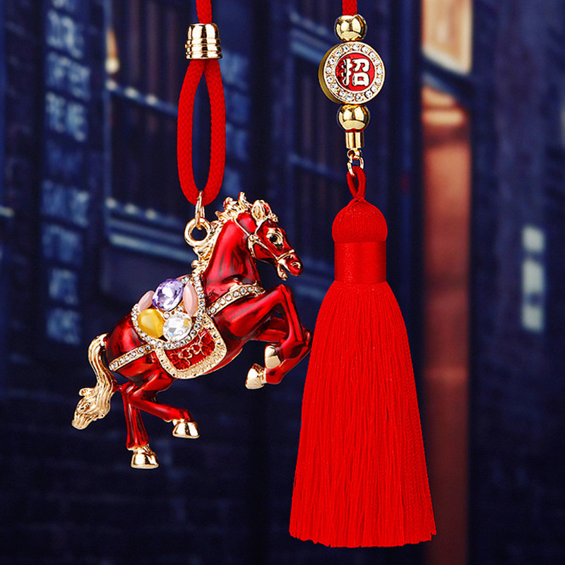 Ma to Chenggong Car Pendant Car Interior Decorations Men and Women Zodiac Hanging Creative Car High-end Car Hanging Chinese Style