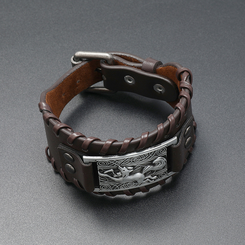 Simple retro Viking fox totem woven leather bracelet