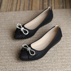 尖頭單鞋女2023春秋季新款平底豆豆鞋韓版時尚淺口仙女媽媽鞋