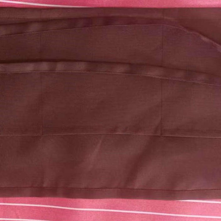 Nuevo restaurante de comida rápida camarero medio cuerpo delantal en blanco delantal sin etiqueta de tres bolsillos