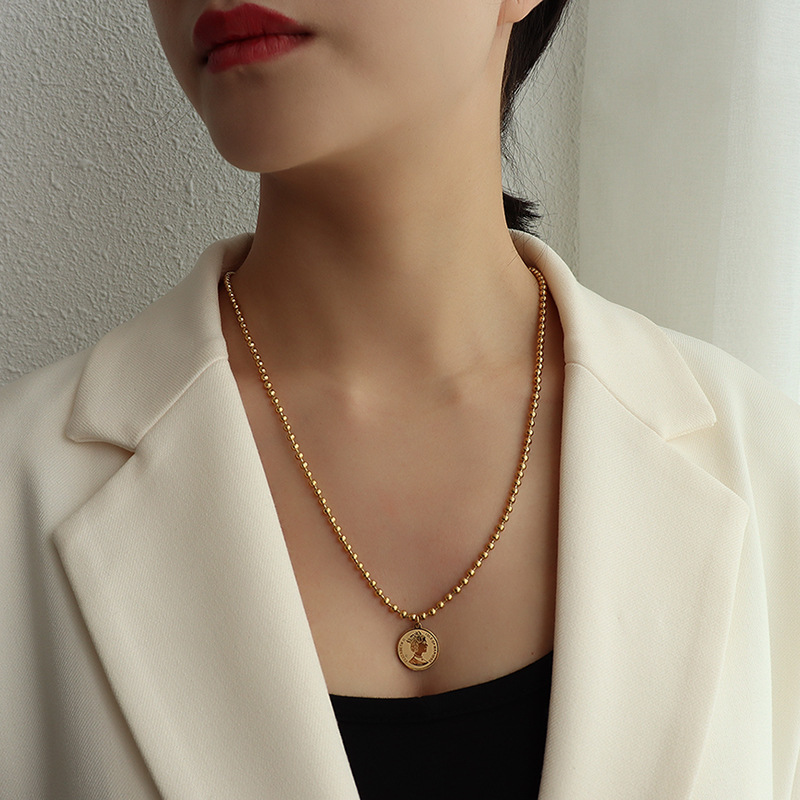 Marka autorizado de acero de titanio collar de retención de color fijo alto otbuckle reina collar de clavícula de doble capa P1028