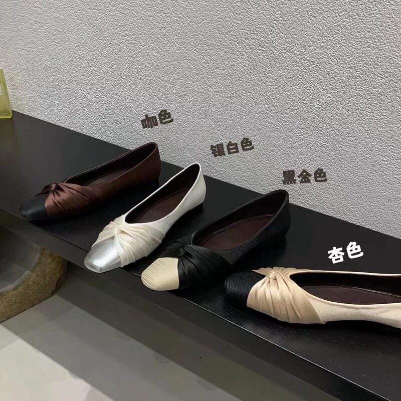 Elegant Ladylike Flat Shoes Women's Shoes 2026 Spring and Autumn New Versatile French Style Shallow Slip-On Shoes