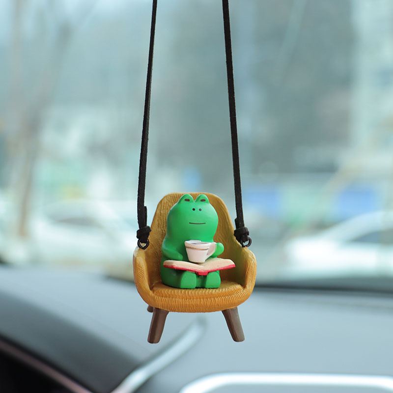 Cartoon frog sitting sofa cross-border car decoration interior pendant pendant car pendant decoration
