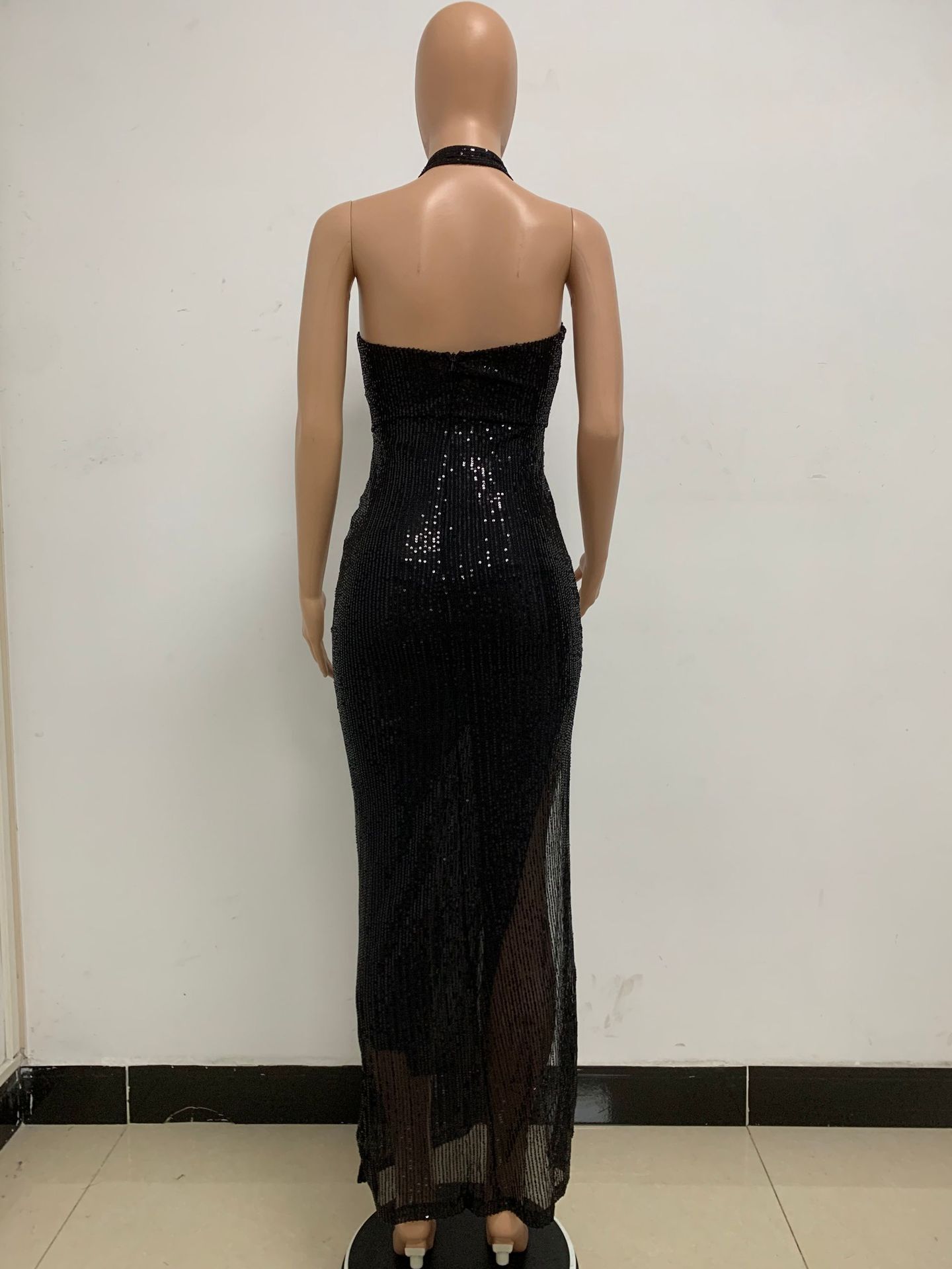 350g Weight Maxi Long Dress Dress Length Type Sleeveless Sleeve Length Party Dress Dresses Type Spandex, Polyester Fabric Type High Waist Waist Line Banquet, Party Occasion Halter Neck Neckline Slim Fit Type Solid Color Pattern Summer, Spring, Autumn Season Women's Gender Sequins Design Elegant, Sexy Style Wholesale Women's Elegant Sexy Sequins Solid Color Banquet Party Halter Neck Sleeveless Party Dress 61