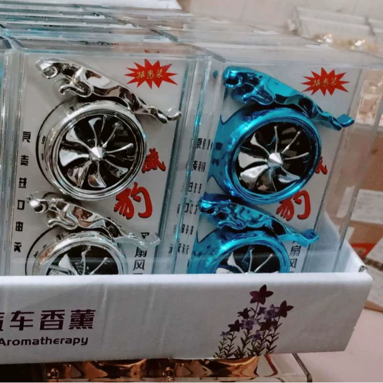 Автомобильный выход воздуха ароматерапия автомобильный Кондиционер пара воздуха Леопардовый выход воздуха ароматизатор часть автомобильного выхода воздуха духи леопарда