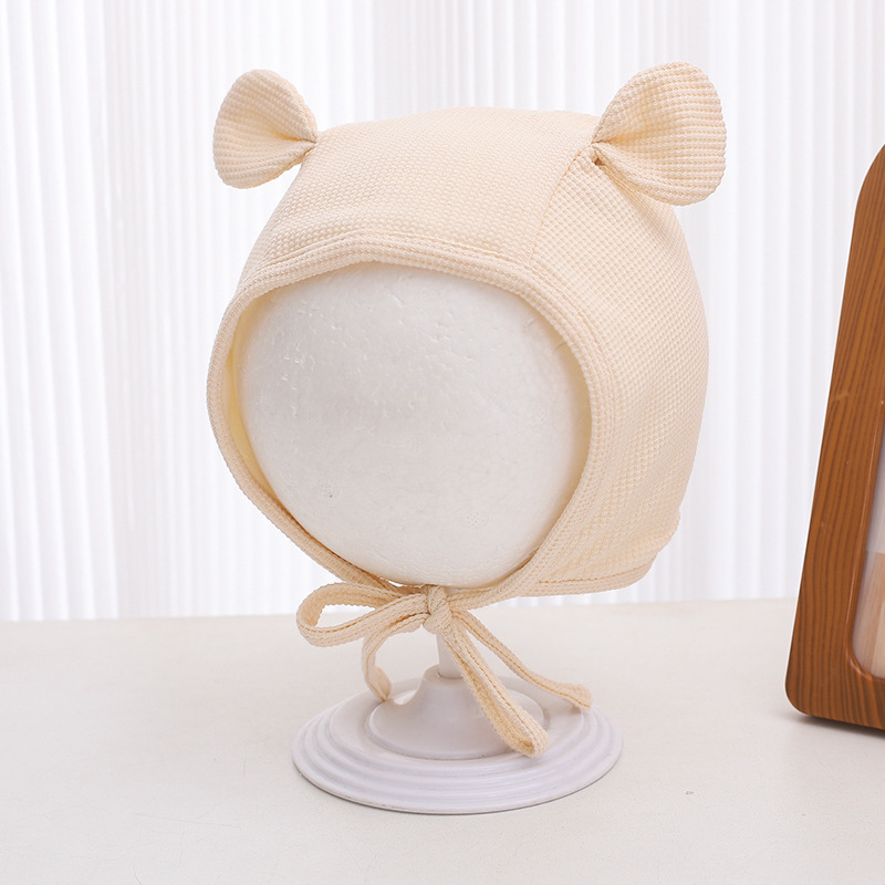 Sombreros para bebés primavera y otoño pequeños meses bebés simple sombrero de protector de orejas de color sólido lindo estilo de orejas gorra de algodón
