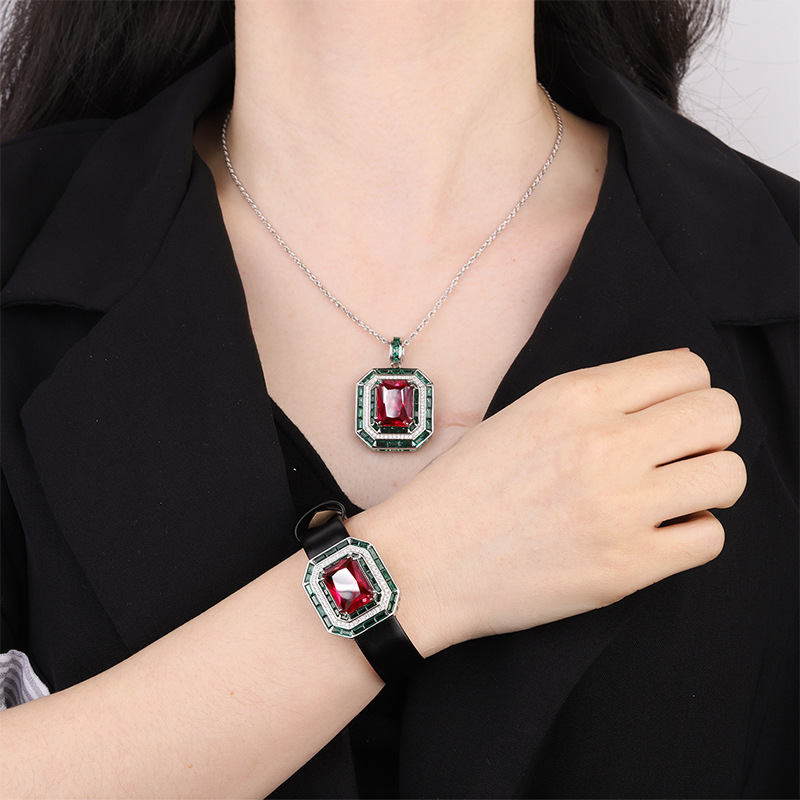 Zhuang Sheng joyería nueva S925 todo el cuerpo plata TikTok Venta caliente simulación rojo corindón cuadrado marca de joyería de lujo