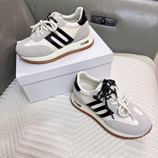 �͹�С����ܵ�����ЬŮЬ2026�����¿����\�����eЬF1N1�p��5C