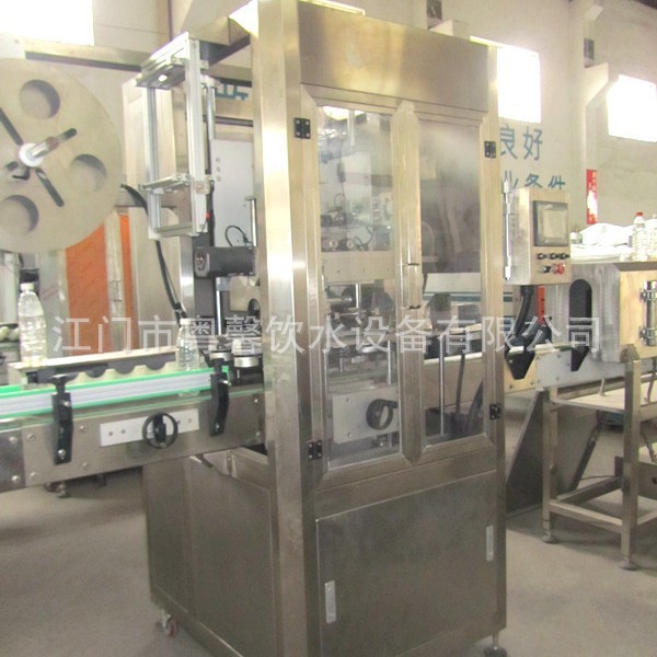 跨境全自动收缩膜套标机  全套全自动果汁饮料生产线设备厂家定制