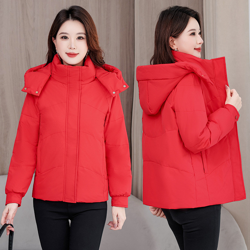 Corta chaqueta de plumón gruesa de invierno para mujeres 2025, nuevo suelto delgado pequeño chaqueta de algodón con capuzas grande