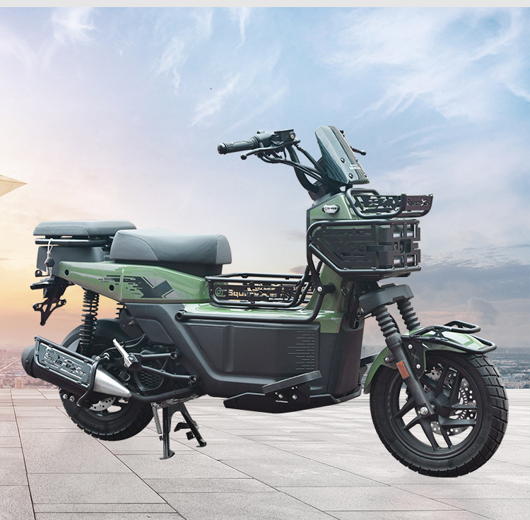 Suitable for Honda Squarex125 Front Rack Exhaust Guard Bar, Zuma 125 Windshield, Central Storage Rack, Lampshade Modification