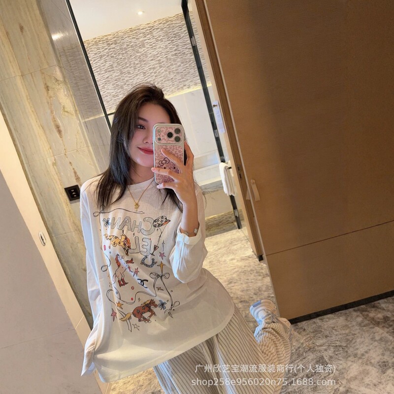 Cd· 26 Spring/Summer New Style Vintage Starfish Print Rhinestone Round Neck T-Shirt White Loose Casual Lazy Style Cd· 26 Spring/Summer New Style Vintage Starfish Print Rhinestone Round Neck T-Shirt White Loose Casual Lazy Style