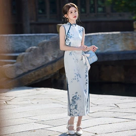 旗袍;马面裙;披肩