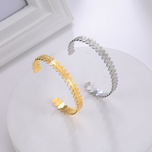 �羳��̟��u�и�P䓽�ɫ���c�E�A�ř�ʽ�_�����C�߼��в���ɫ