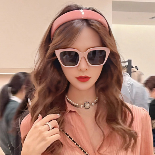 Rosa Girl Pink Sunglasses High-End Fashion Sweet and Fresh Summer Streetwear Sun Protection Eyewear