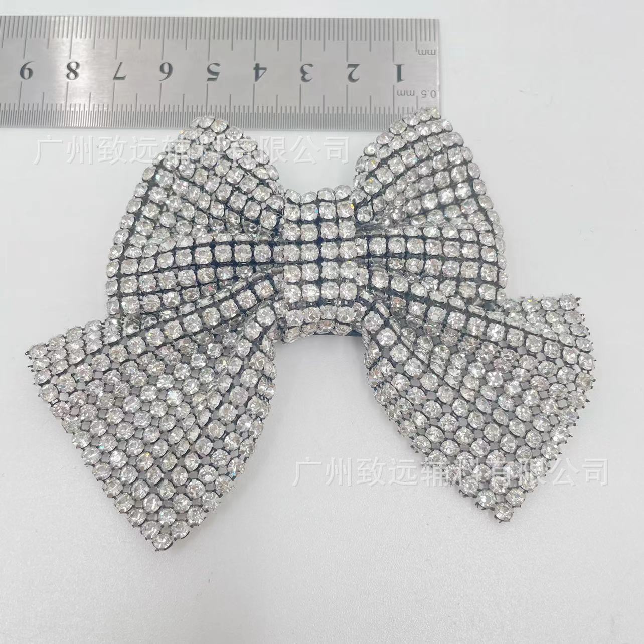 Venta directa de fábrica: Decoraciones de zapatos con diamantes de imitación de 3 mm, accesorios de diamantes de imitación, lazos para el pelo, accesorios para vestidos de novia, decoraciones de diamantes de imitación para bolsos DIY. image 2