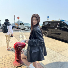 2025年春の新型デザイン感揚げ街レトロ黒pu皮スーツ皮服コート女性ゆるい香港風