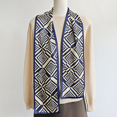 2025 primavera y verano nuevo diseño de bufandas de seda larga temperamento universal bufandas de correa roja en línea