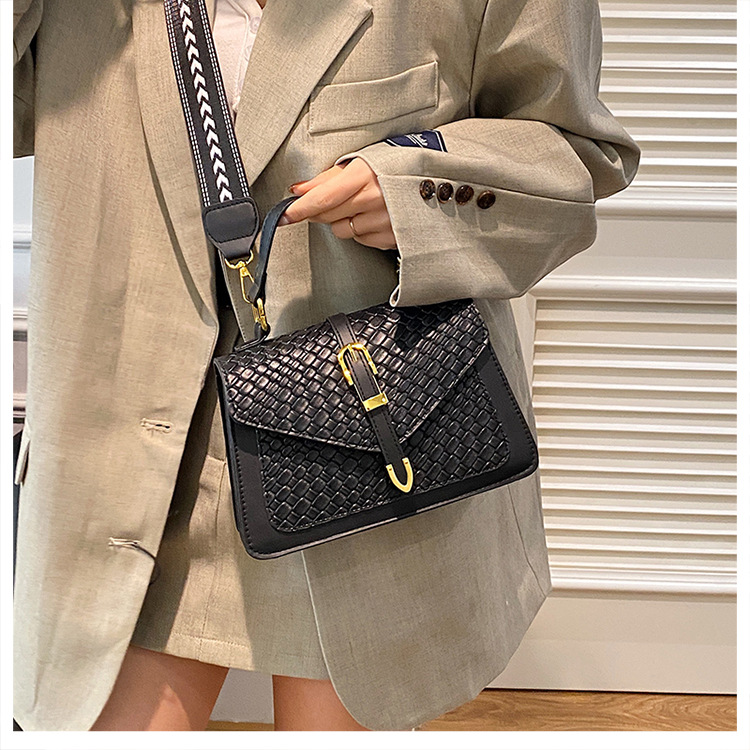 307g Weight Magnetic Buckle Closure Type Single Shoulder Strap Strap Type Crossbody Bag Bags Type Daily Occasion Pu Leather Material Color Block, Solid Color Pattern All Seasons Season Women's Gender Classic Style Style Square Shape Small Size Women's Small Pu Leather Color Block Solid Color Classic Style Square Magnetic Buckle Crossbody Bag 4