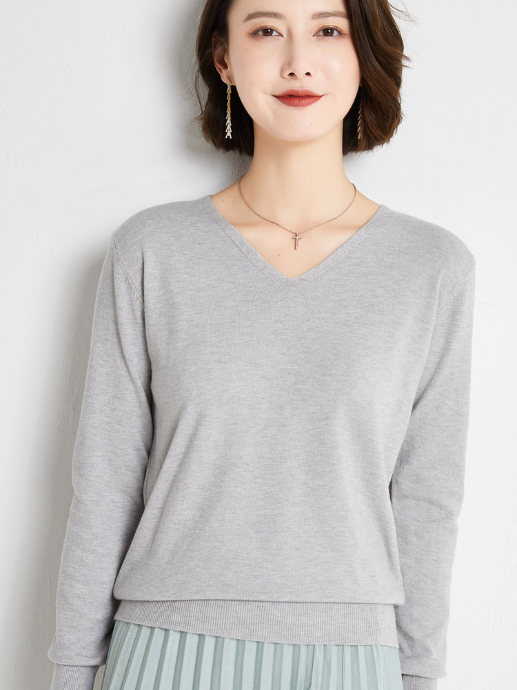 Otoño e Invierno nuevo estilo occidental con cuello en V color sólido manga larga suéter de fondo interior simple desgaste exterior suéter de cuello de pollo para mujeres