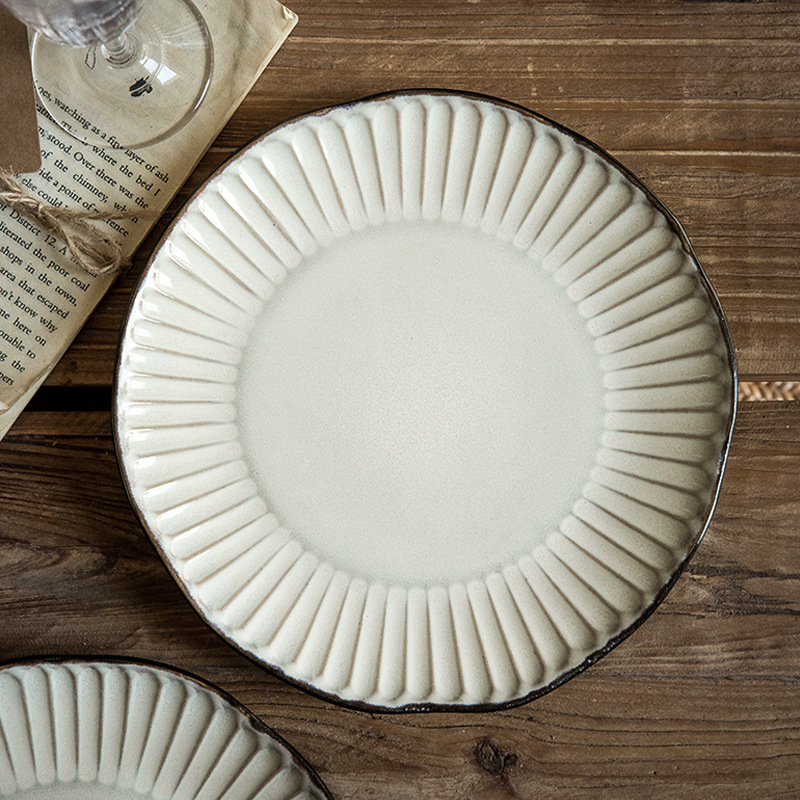 Retro irregular plato plano hermoso plato de carne en relieve plato de cerámica doméstica exportación transfronteriza