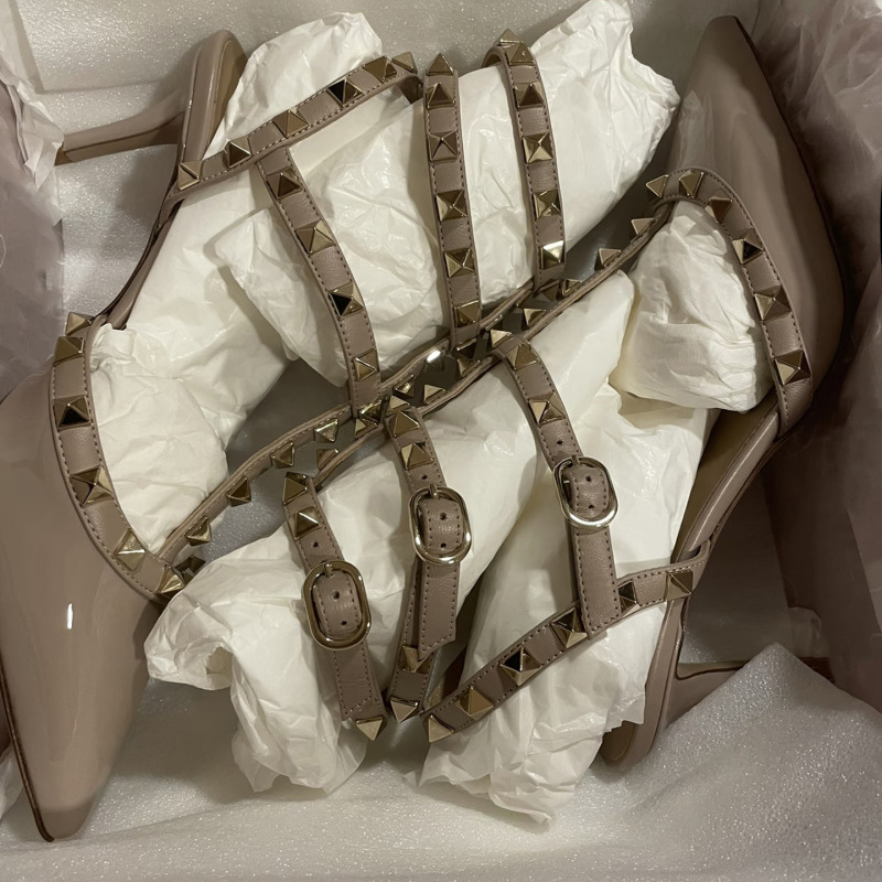 High-End Version of Valentino V-Studded High-Heeled Sandals for Summer, with Shallow Cut, Three-Ring Straps, Thin Heels, Nude Color, Genuine Leather, Sexy, Cross-Border