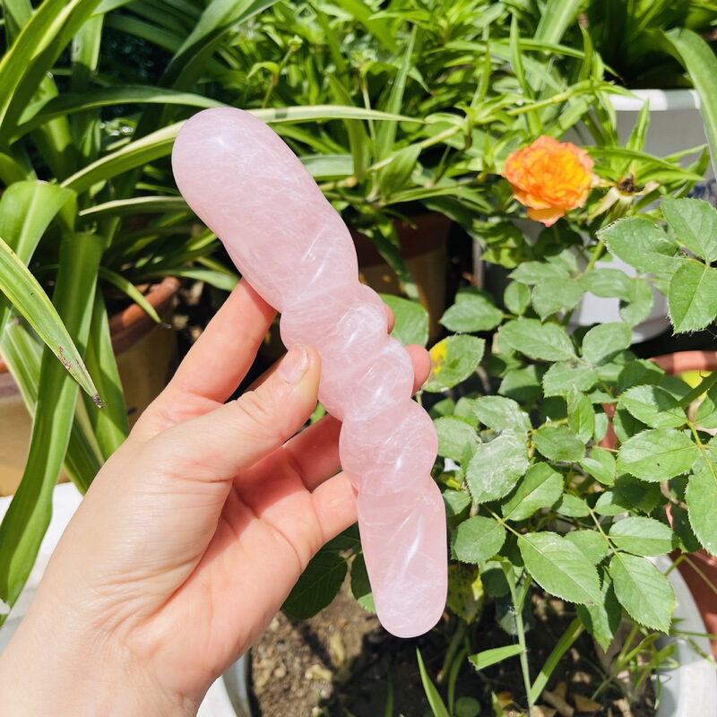 天然粉晶雕刻原石打磨水晶按摩棒 图 6