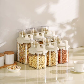 垃圾桶;化妆品收纳盒;收纳盒