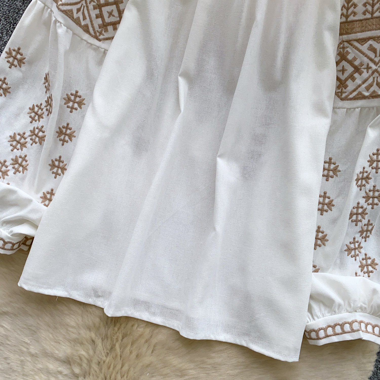 Women's Retro Embroidered Ethnic Style Shirt Skin Friendly Breathable Loose Fit Slimming Tie Waist Lantern Sleeves Long Sleeves Commuter Top_ecoleips.com