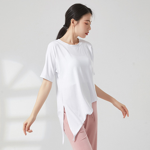 Modern dance practice uniform for women, loose short-sleeve white T-shirt design style, for art exam performance