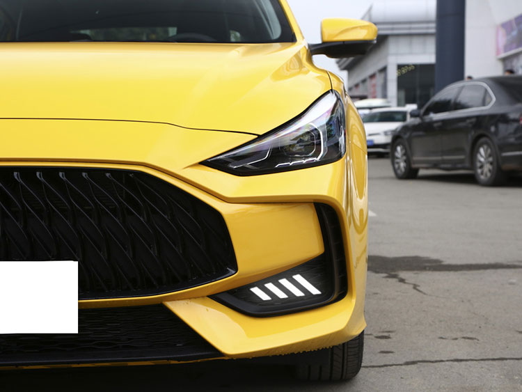 21 models of MG5 daytime running lights, front fog lights, MG5 modified LED daytime running lights, dynamic turn signal lights