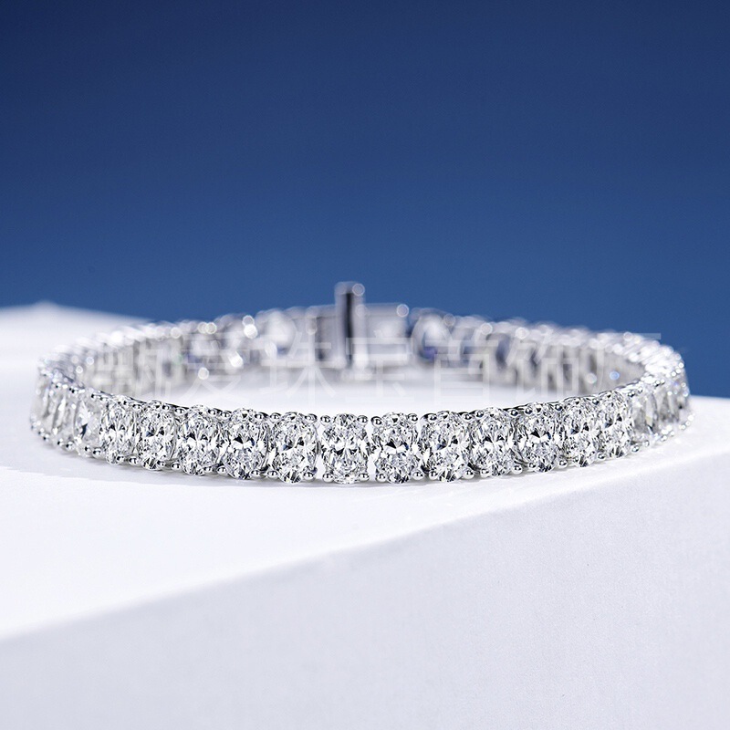 925 Silver Fashion Women's Bracelet with Egg-Shaped High-Carbon Diamonds, Mid-To-High-End Silver Jewelry Wholesale