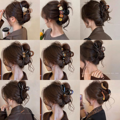女性のためのハイエンドでエレガントなサマーヘアクリップ 2025 新しいシンプルで多用途なヘアクリップ後頭部シャーククリップヘアピンヘッドドレス
