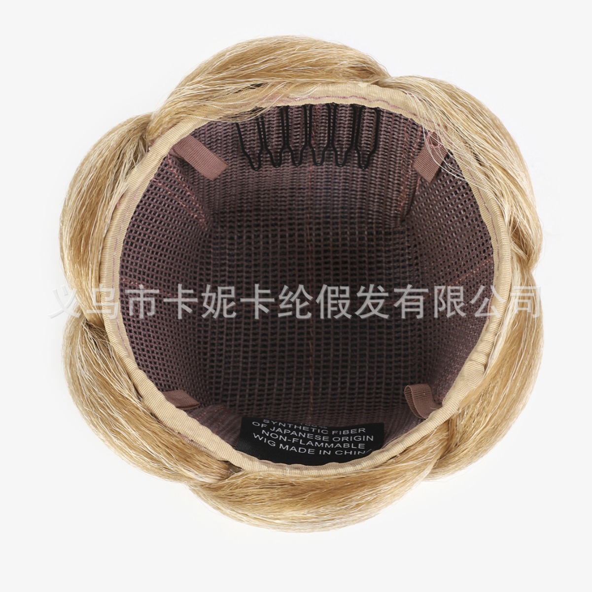 Nuevo cabello rizado corto estrellas disparar el mismo corto ligero estilo transpirable de alta calidad cubierta de cabeza esponjosa al por mayor en stock