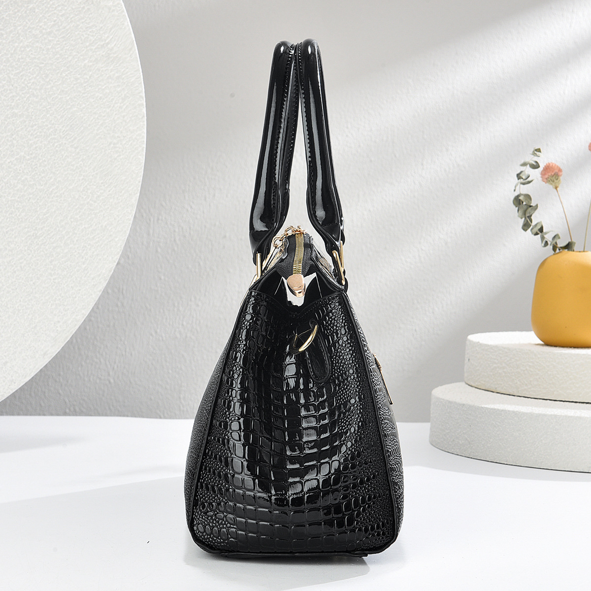 Women's Large Pu Leather Solid Color Crocodile Streetwear Sewing Thread Square Zipper Bag Sets display picture 7