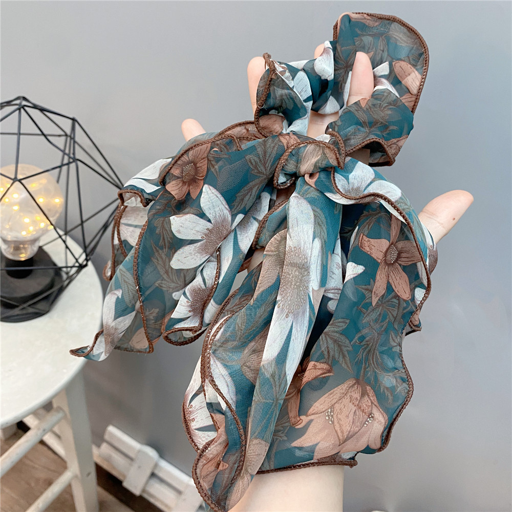 Fashion Retro Floral Long Streamer Multi-layer Big Bow Hair Tie display picture 3