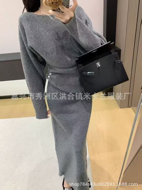 高品绵羊绒纯色两件套2025新款时尚百搭气质针织开衫冷淡连衣裙|undefined