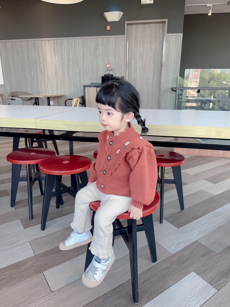 Girls Cardigan Sweater Embroidered Floral Knitted Autumn Winter_voghion.com