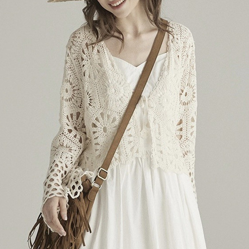 Hollow Design Sense Knitwear Coat Women's Summer Fashion Travel Wear Blouse Women's French Elegant Top AL202