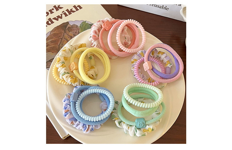 Einfacher Stil Klassischer Stil Frau Einfarbig Haargummi display picture 1