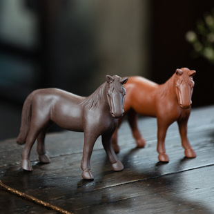 Yixing purple sand tea pet horse ornaments twelve zodiac horse to success sculpture tea set creative tea table crafts wholesale